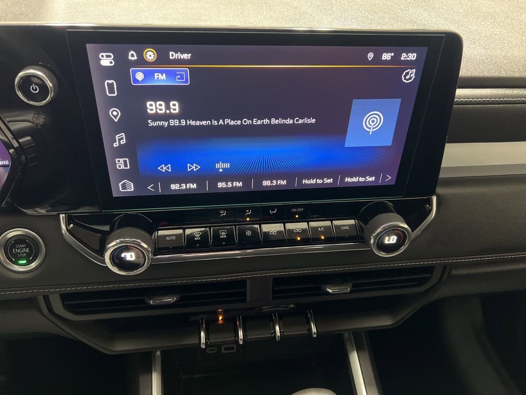 Used 2024 Chevrolet Colorado LT w/ LT Convenience Package image 27