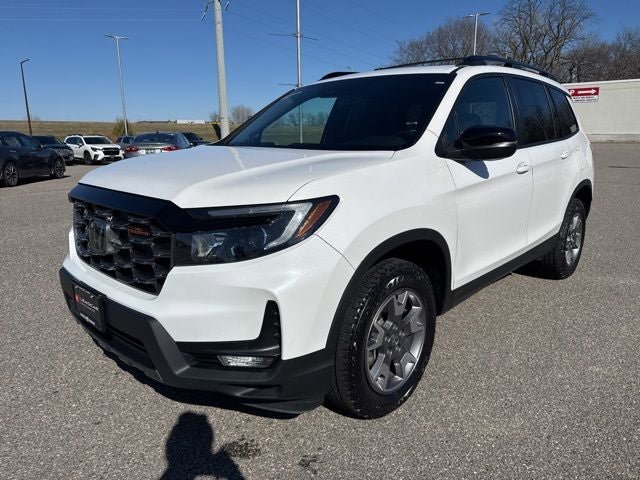 Used 2023 Honda Passport TrailSport image 5