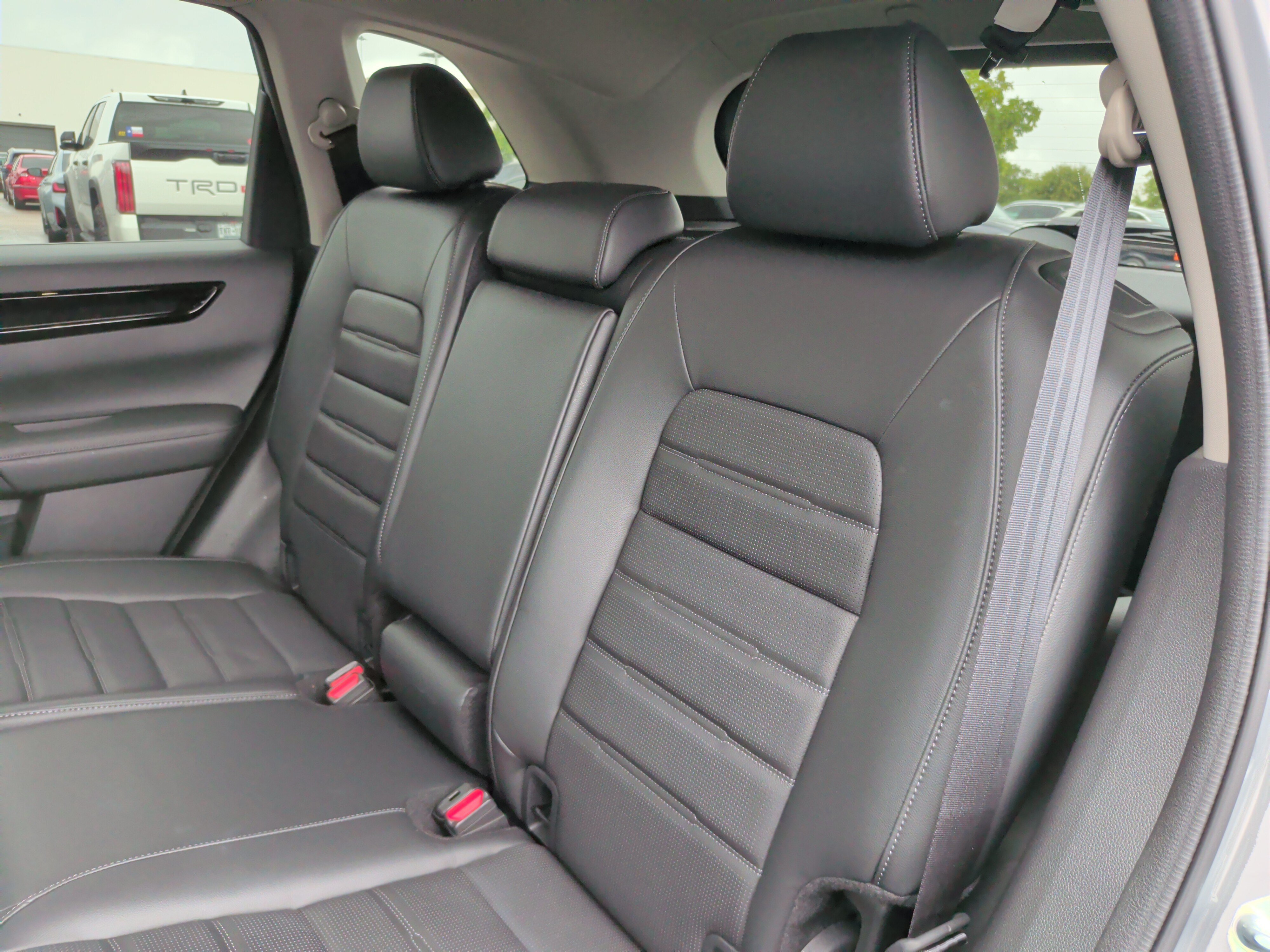 Used 2024 Honda CR-V EX-L image 32