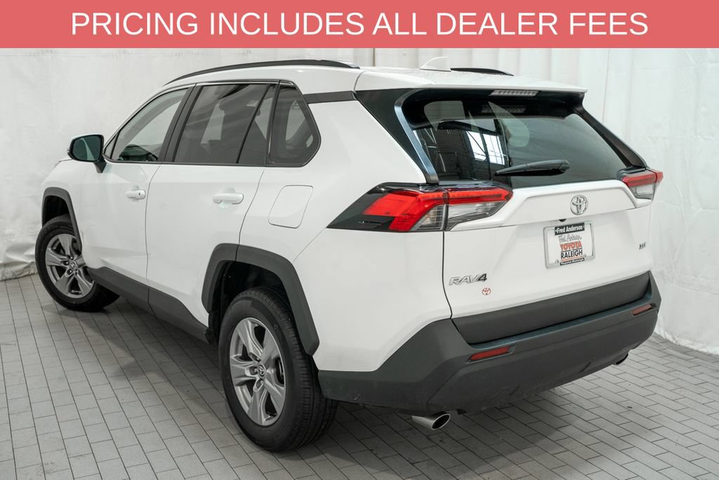 Used 2024 Toyota RAV4 XLE FWD image 3