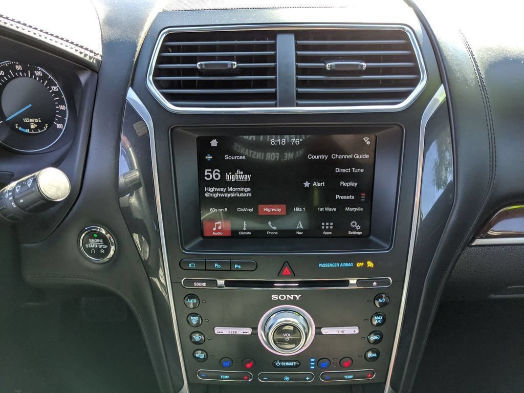 Certified 2018 Ford Explorer Platinum AWD/4WD image 8
