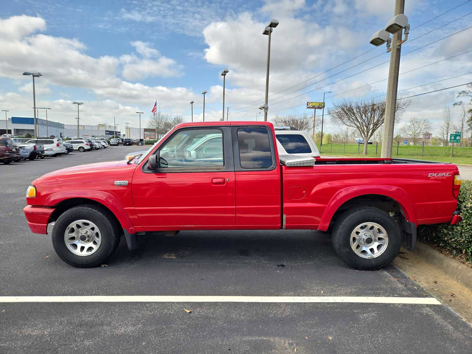 Used 2002 MAZDA B-Series Pickup 2WD Cab Plus B4000 image 4