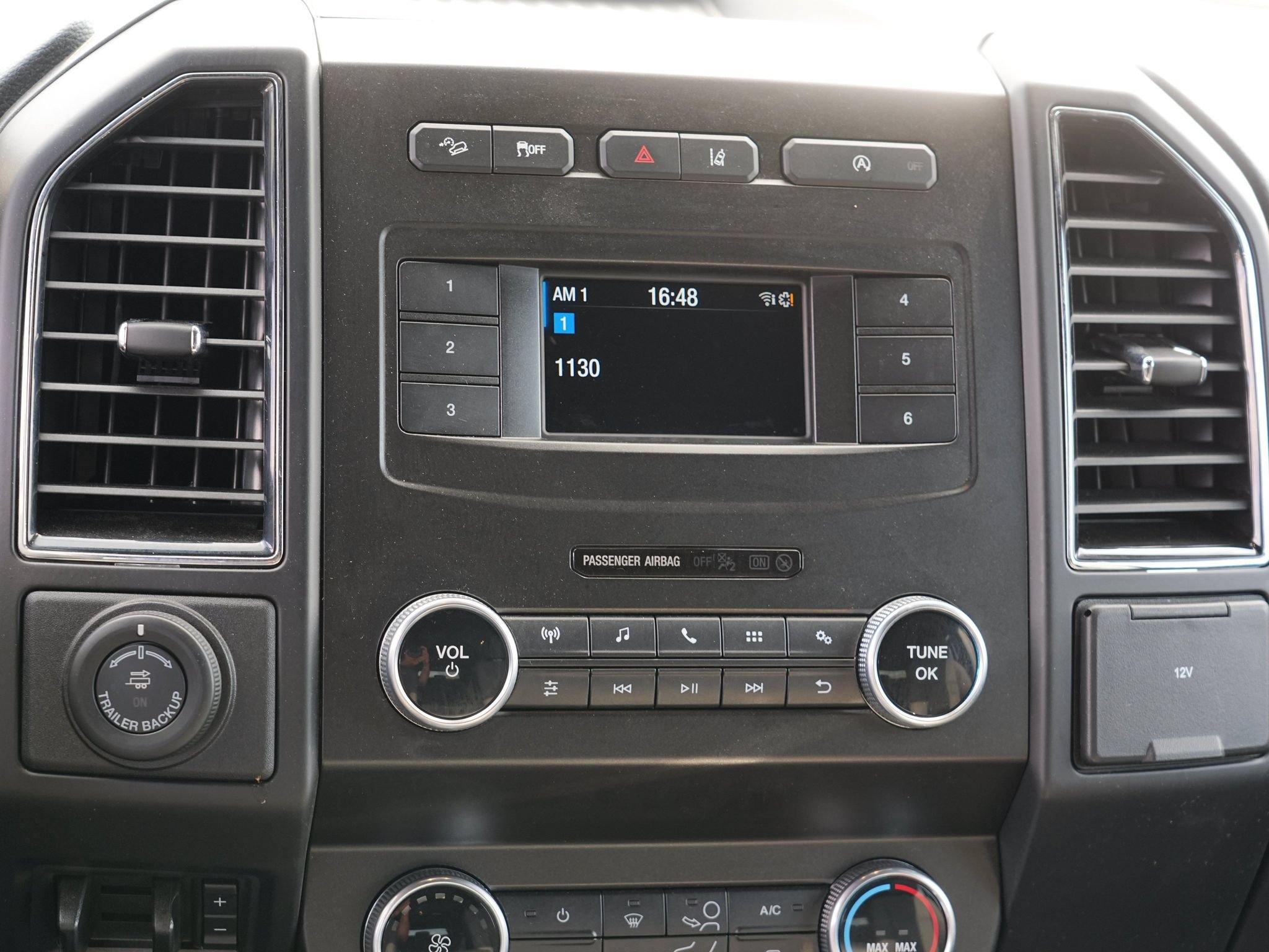 Used 2021 Ford Expedition XL AWD/4WD image 21