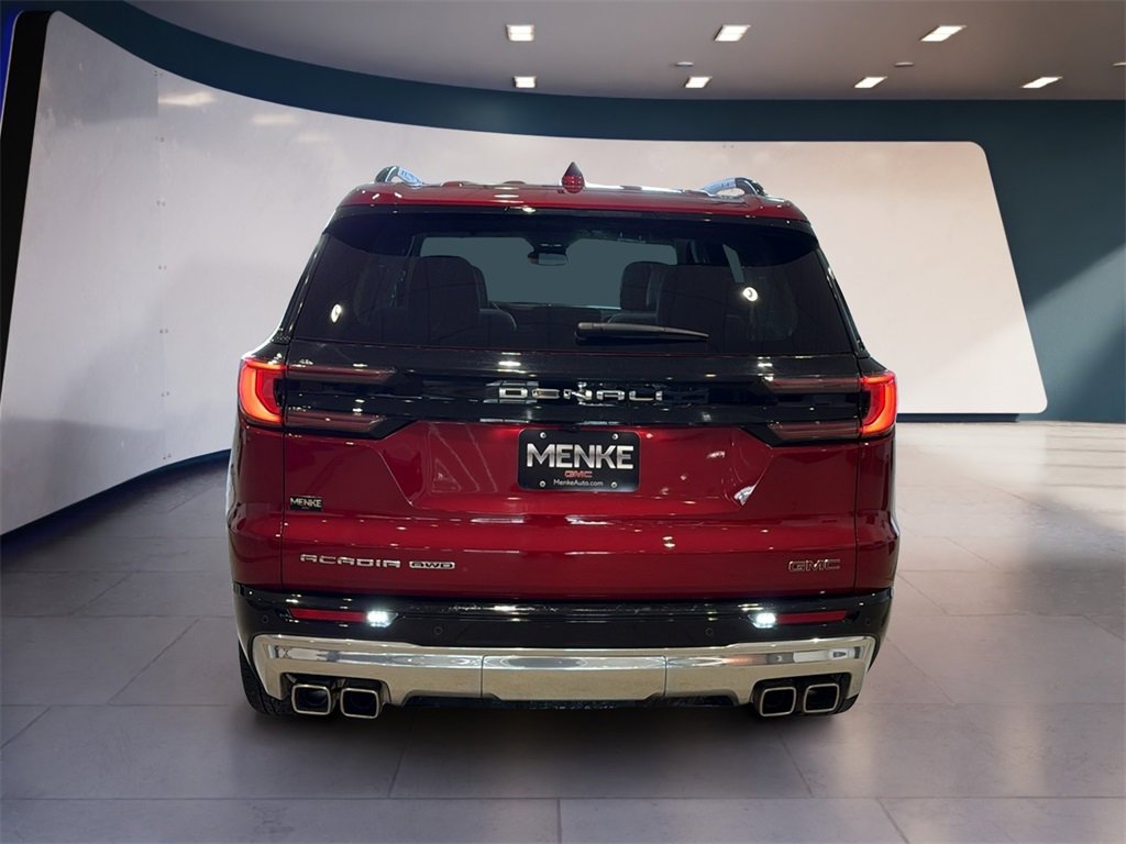 Used 2024 GMC Acadia Denali image 6