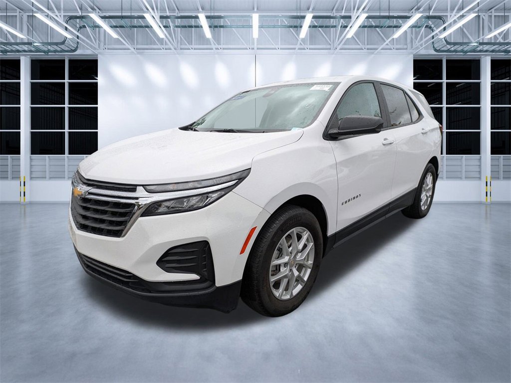 Used 2023 Chevrolet Equinox LS w/ LS Convenience Package image 8