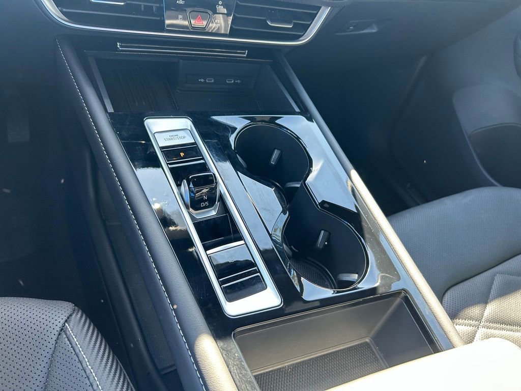 Used 2025 Volkswagen Atlas Cross Sport SE w/ Panoramic Sunroof Package image 51