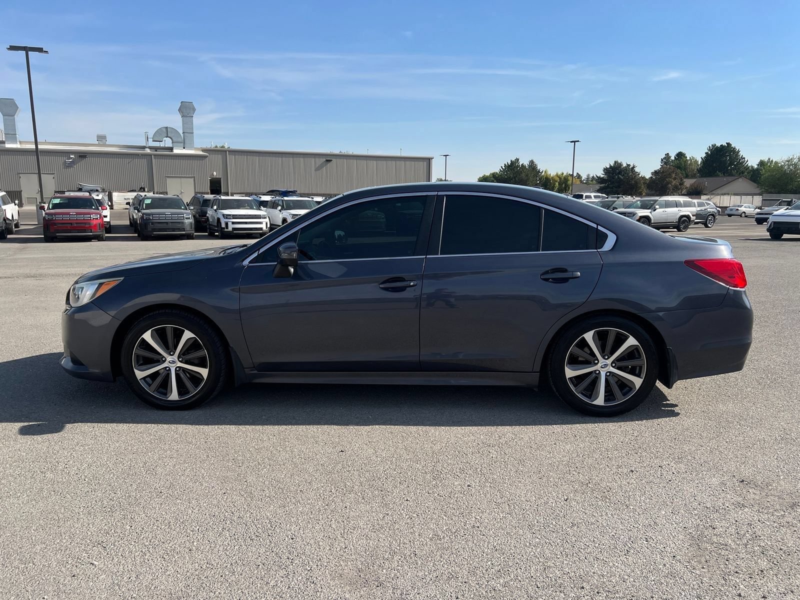 Used 2015 Subaru Legacy 2.5i Limited AWD/4WD image 8