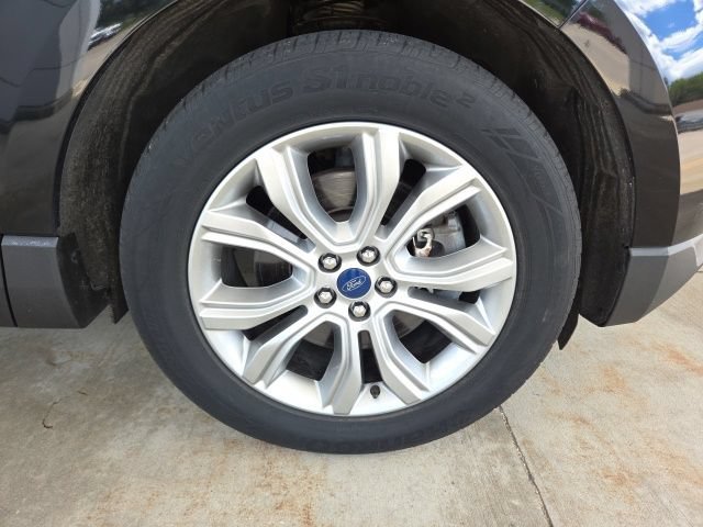 Used 2019 Ford Edge Titanium AWD/4WD image 73