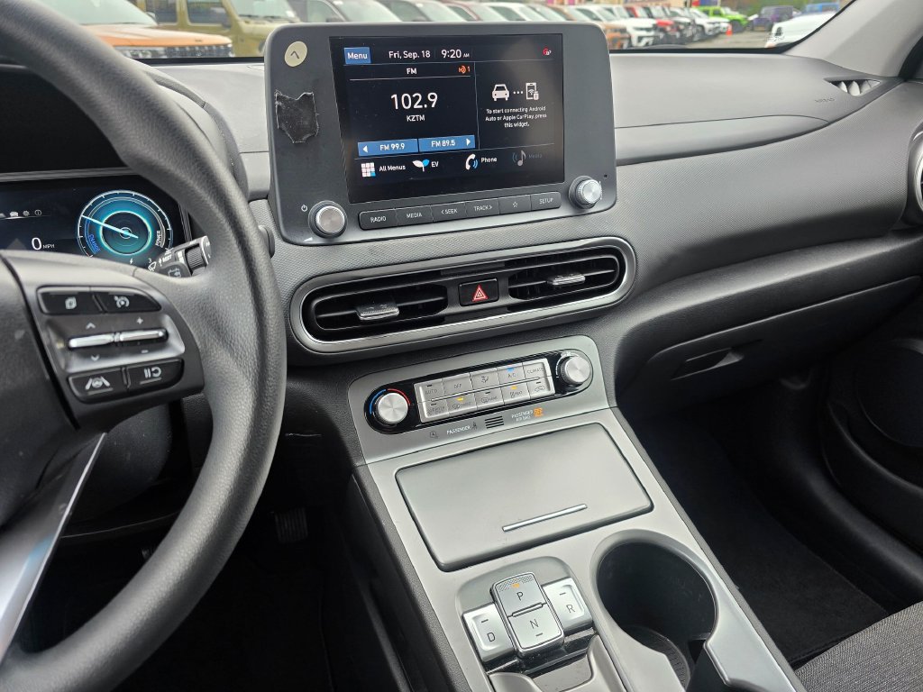 Used 2023 Hyundai Kona SE FWD image 22