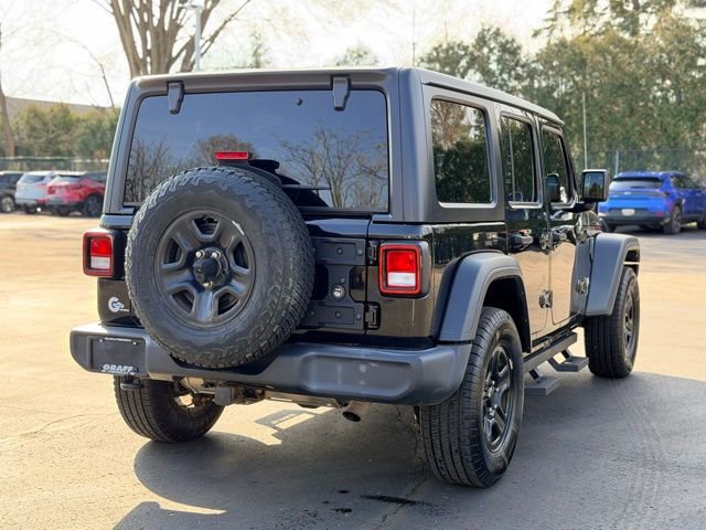Used 2018 Jeep Wrangler Unlimited Sport image 4