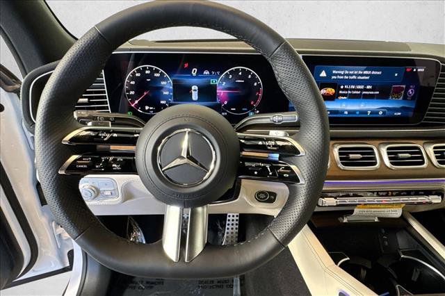 New 2026 Mercedes-Benz GLS 580 4MATIC image 11