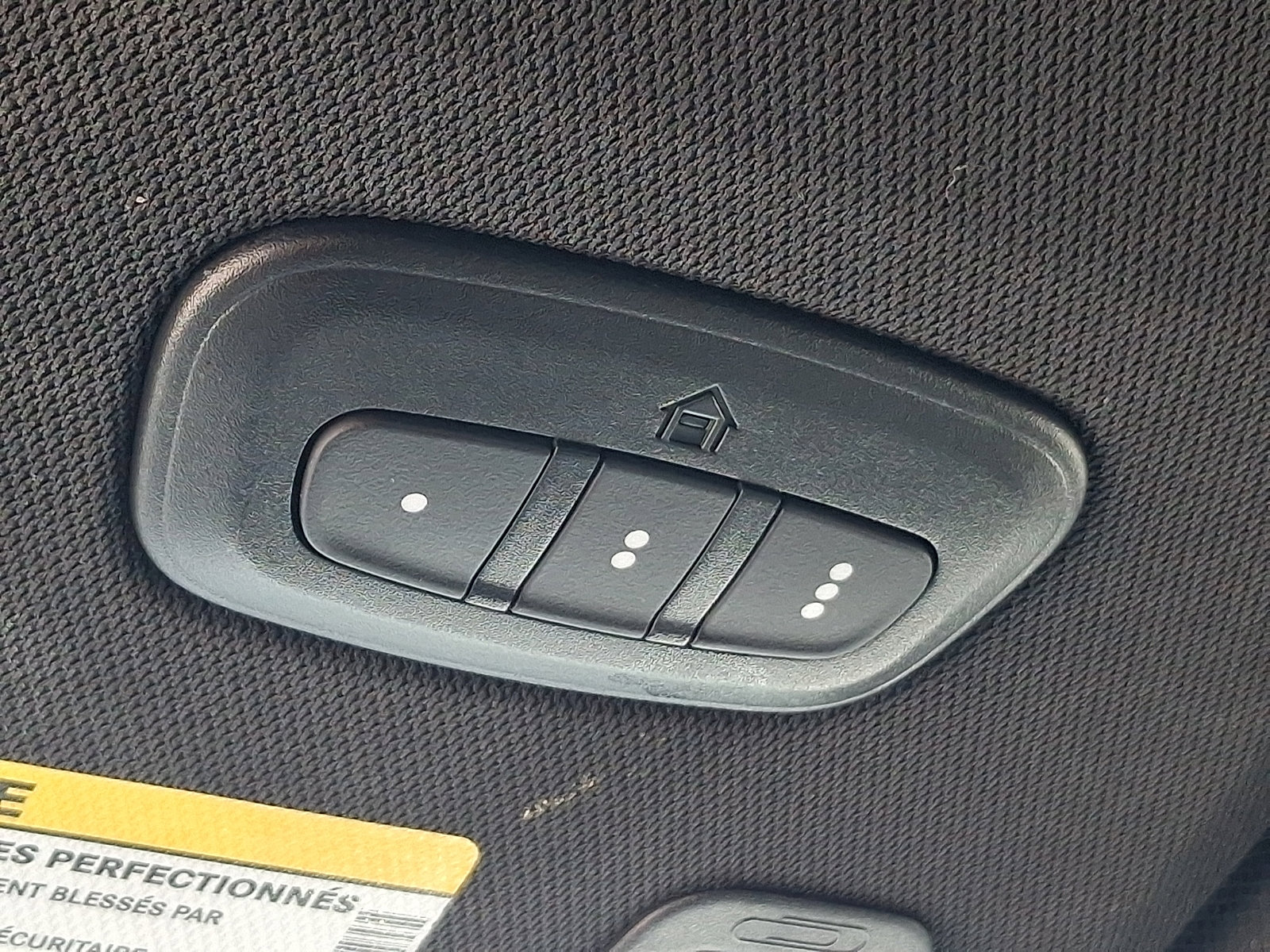 Certified 2022 Jeep Grand Cherokee Trailhawk w/ Luxury Tech Group III image 26