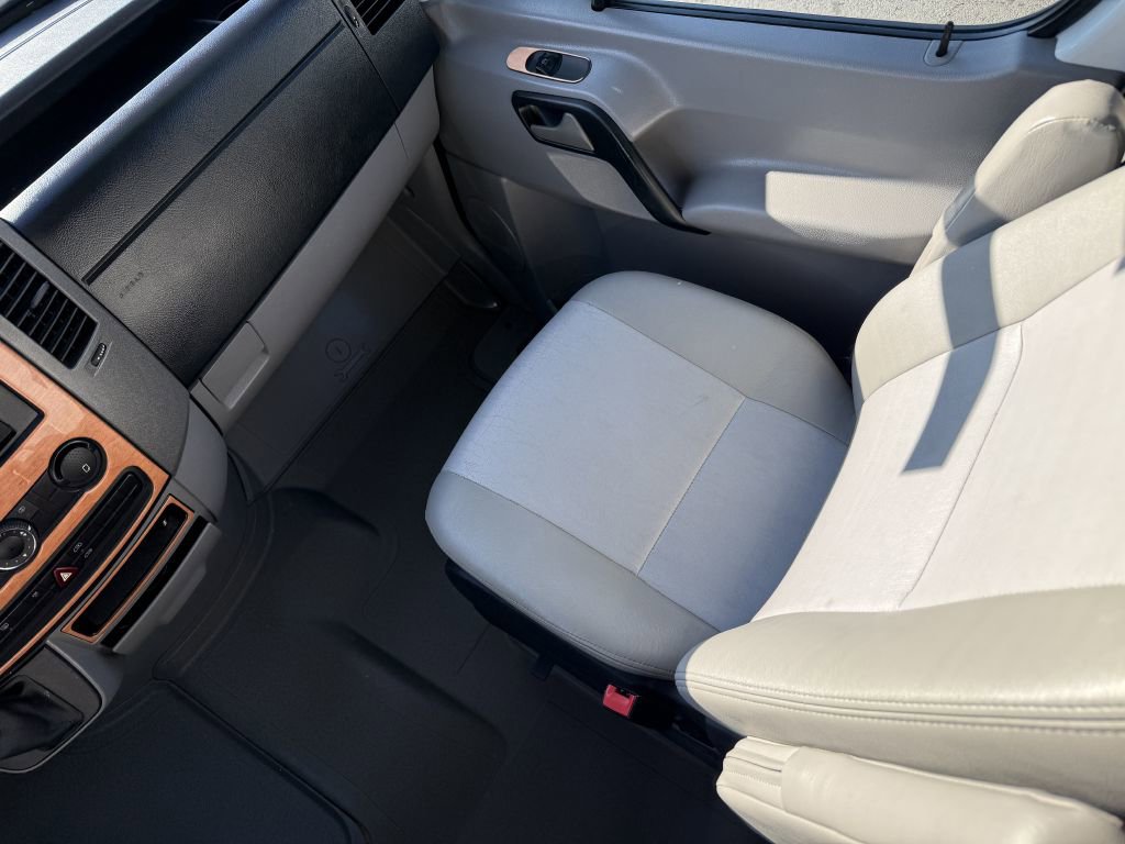 Used 2008 Dodge Sprinter 2500 w/ Trailer Tow Group image 64