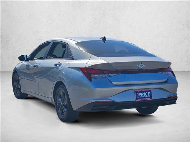 Used 2021 Hyundai Elantra SEL w/ Convenience Package image 8