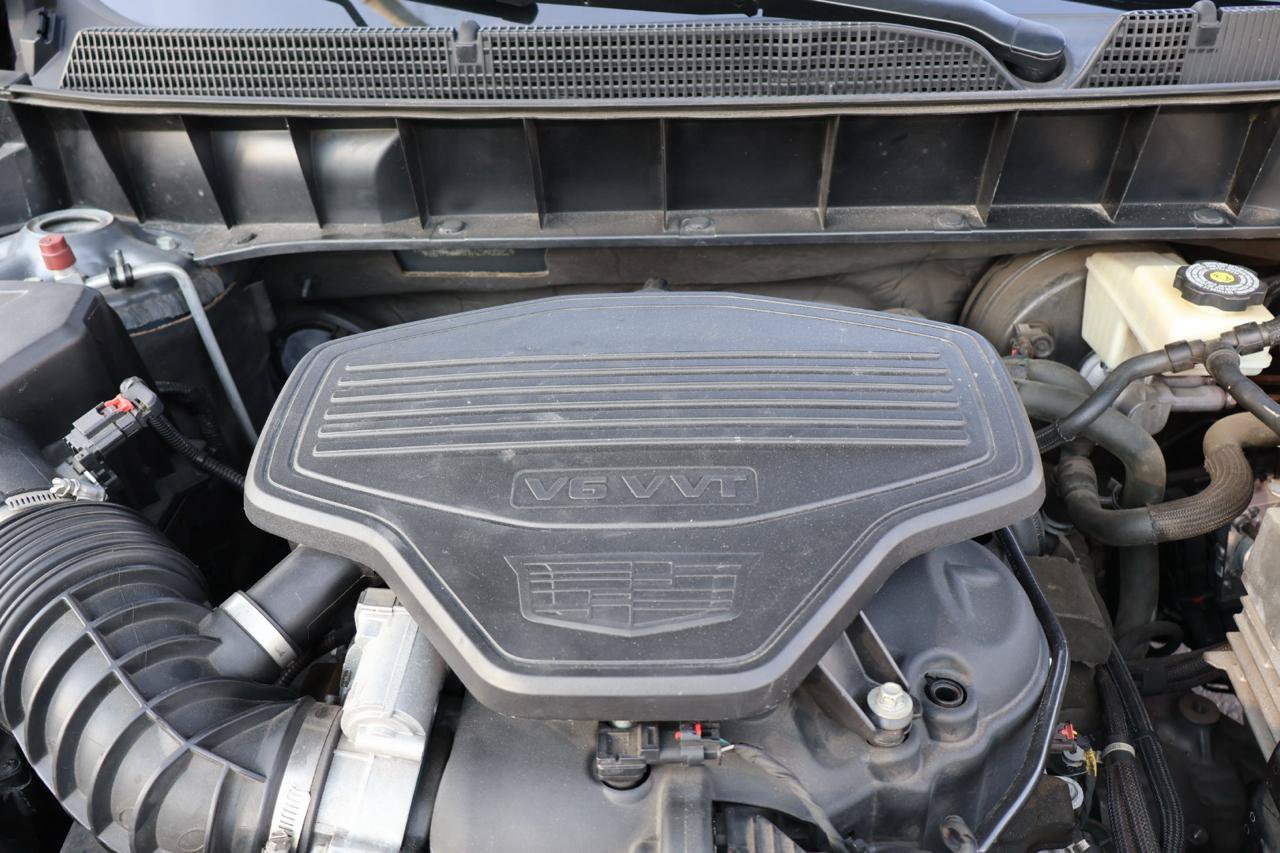 Used 2017 Cadillac XT5 FWD image 17