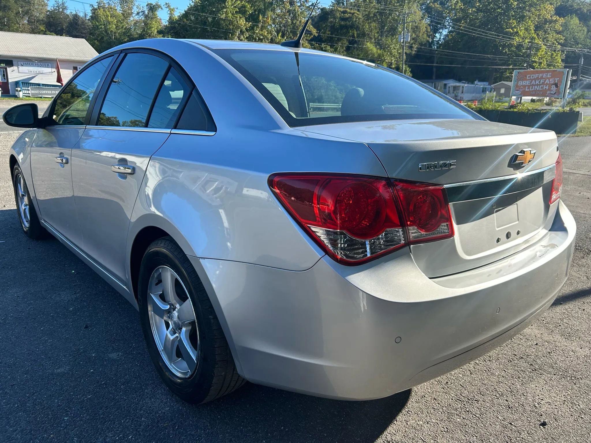 Used 2012 Chevrolet Cruze LT image 7
