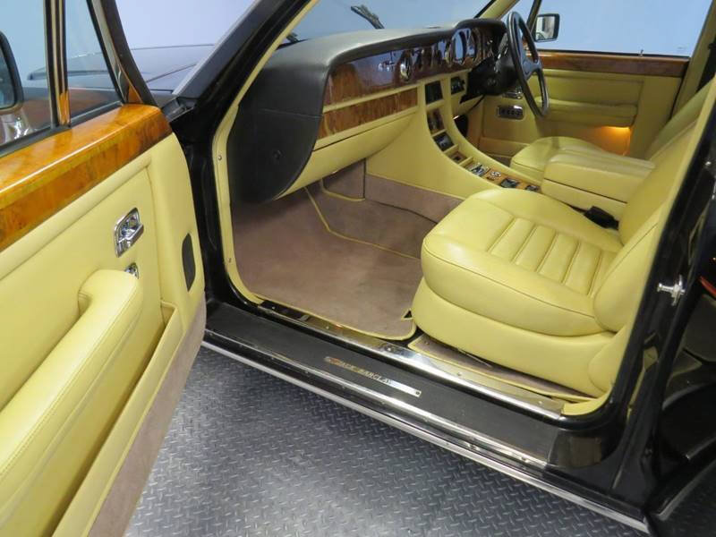 Used 1987 Bentley Turbo R RWD image 39