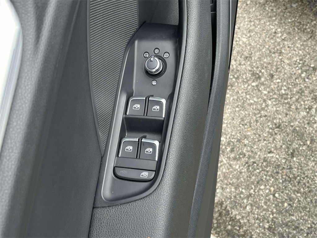 Used 2018 Audi A3 2.0T Premium Plus w/ Premium Plus Package image 23