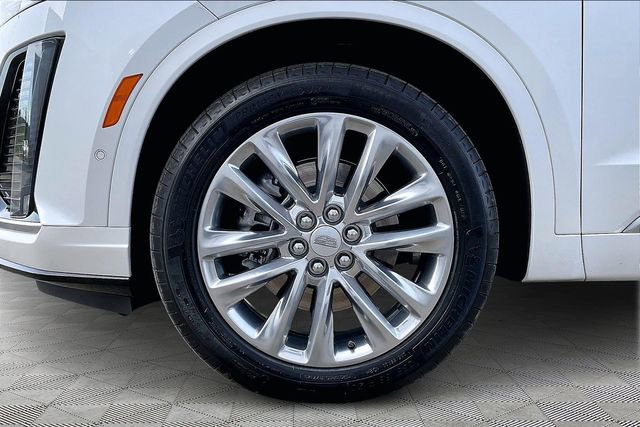 Used 2024 Cadillac XT6 Premium Luxury w/ Technology Package image 23