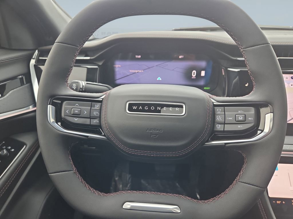 Used 2025 Jeep Wagoneer S Limited image 11