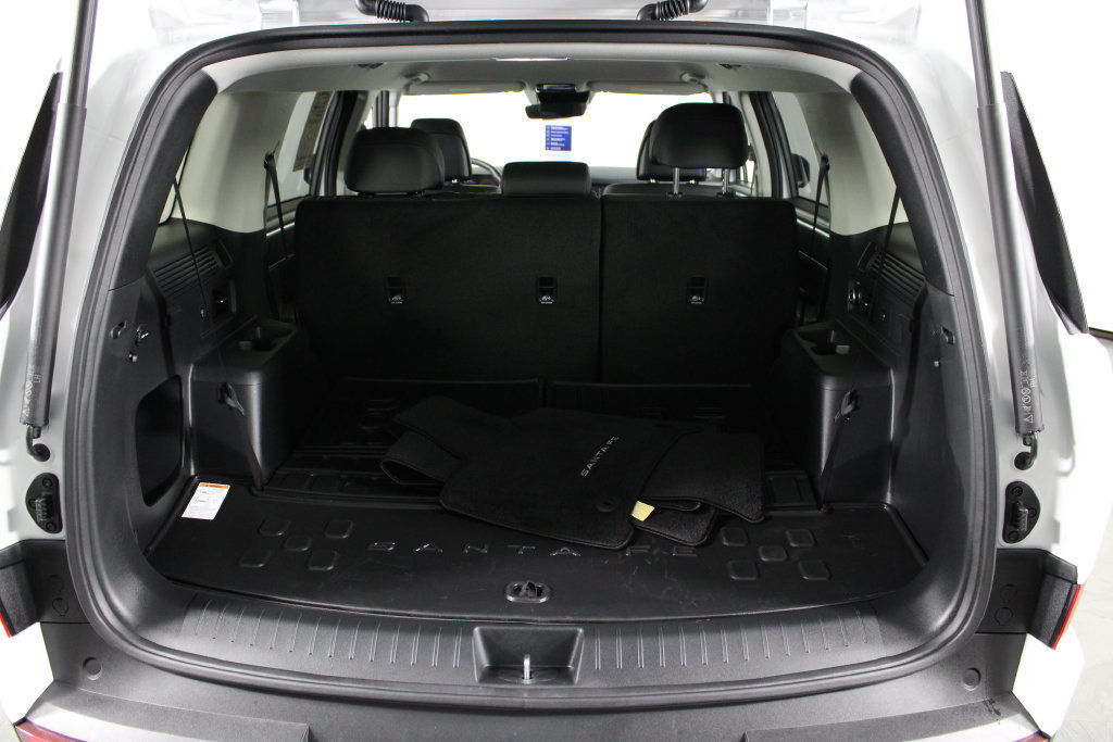 Certified 2026 Hyundai Santa Fe SEL FWD image 17