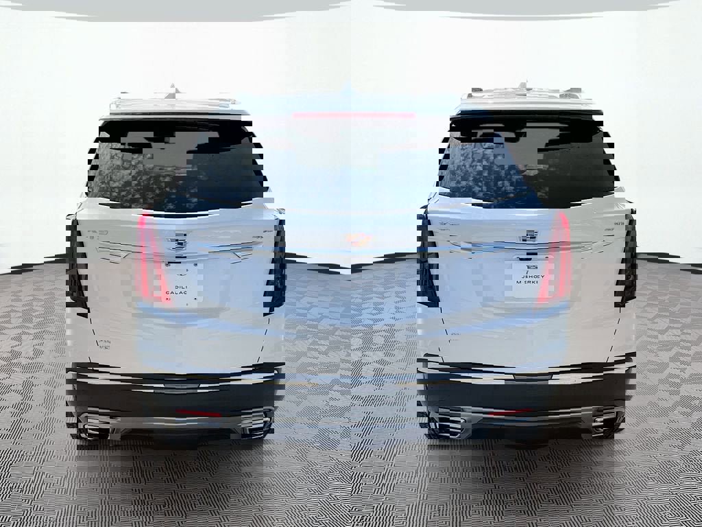 New 2026 Cadillac XT5 Premium Luxury image 6