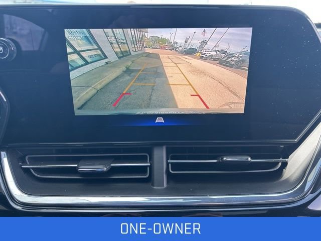 Certified 2025 Chevrolet Trax RS w/ Sunroof Package FWD image 3