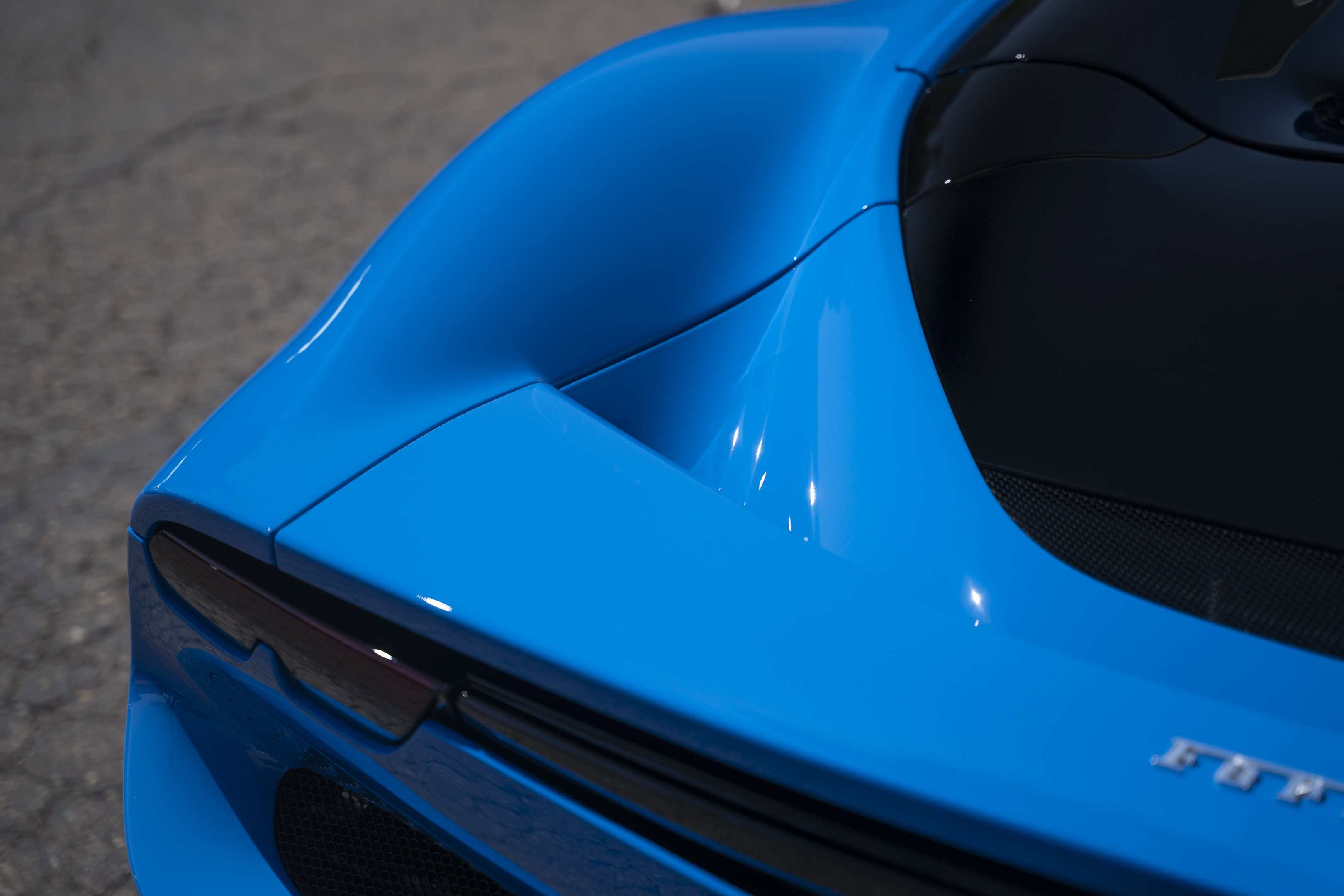 Used 2024 Ferrari 296 GTS image 29