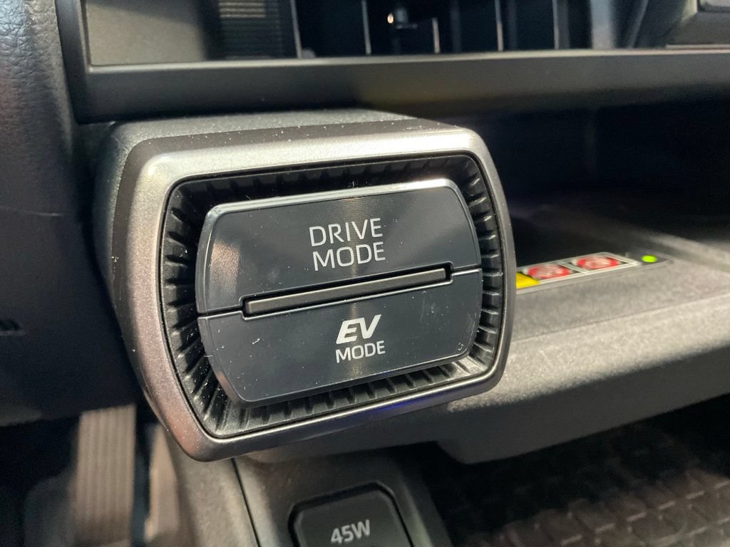 Certified 2026 Toyota RAV4 XSE w/ Weather Package AWD/4WD image 17