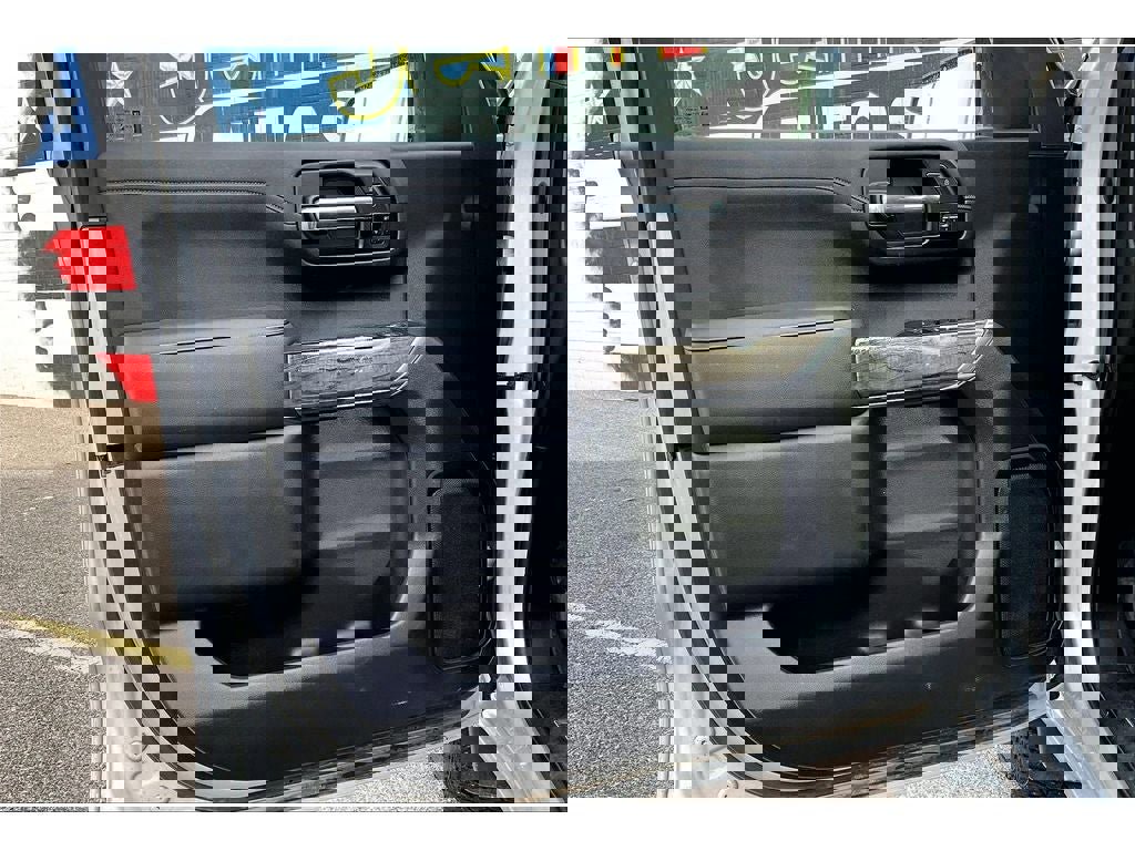 Used 2022 Chevrolet Silverado 1500 LTZ w/ Safety Package II image 19