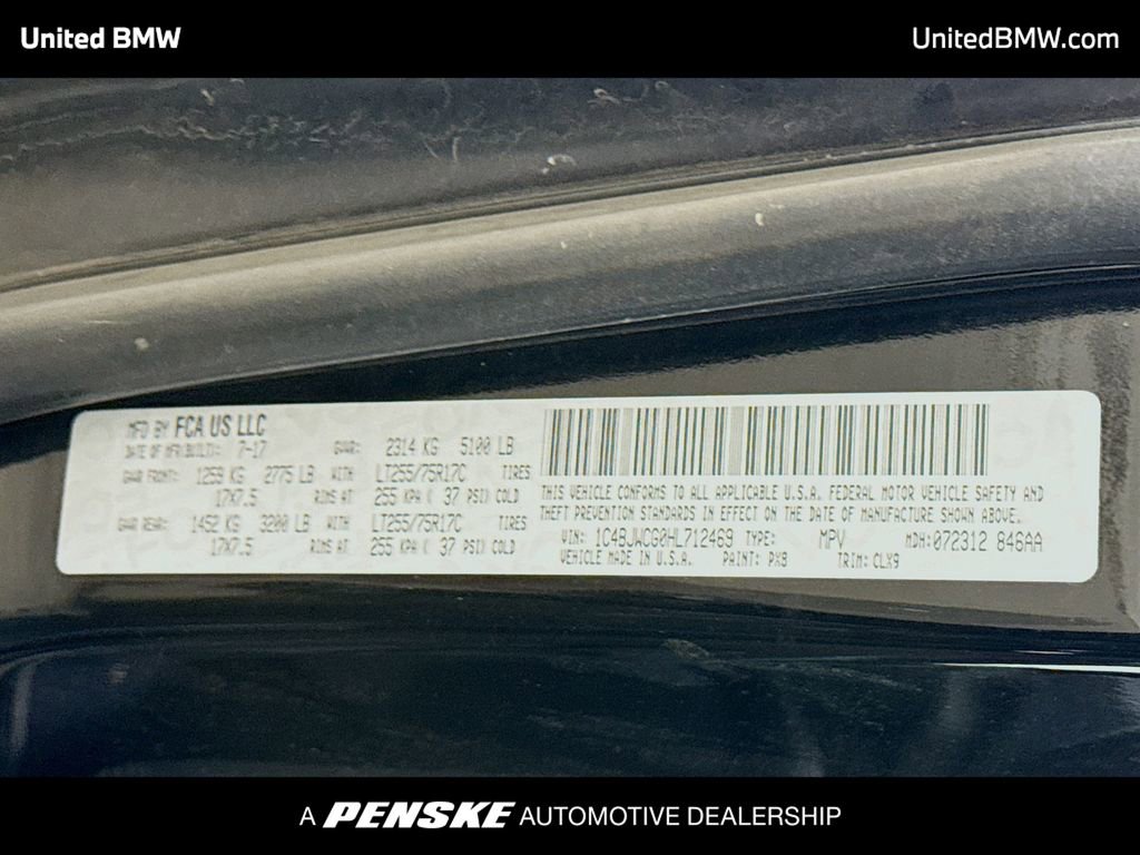 Used 2017 Jeep Wrangler Rubicon AWD/4WD image 13