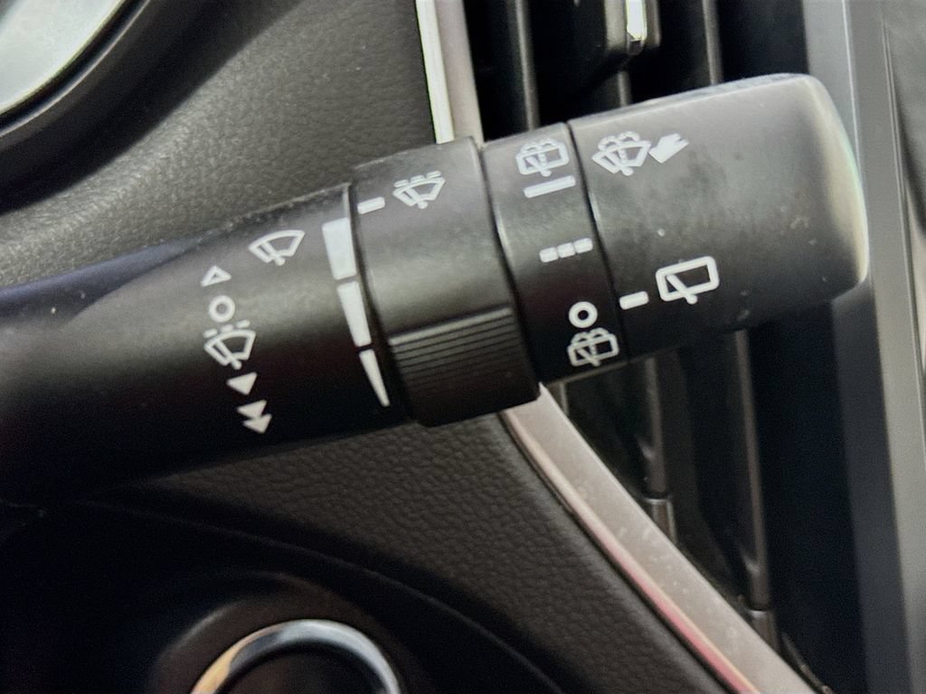 Used 2020 Subaru Forester Limited w/ Popular Package #3 AWD/4WD image 13