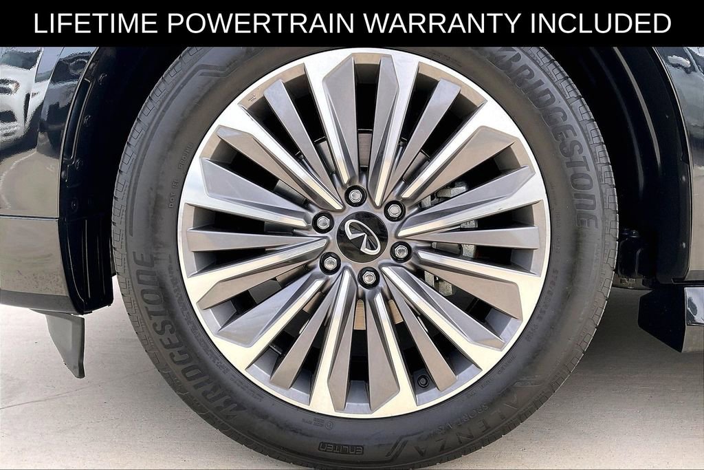 Certified 2025 INFINITI QX80 Sensory image 12