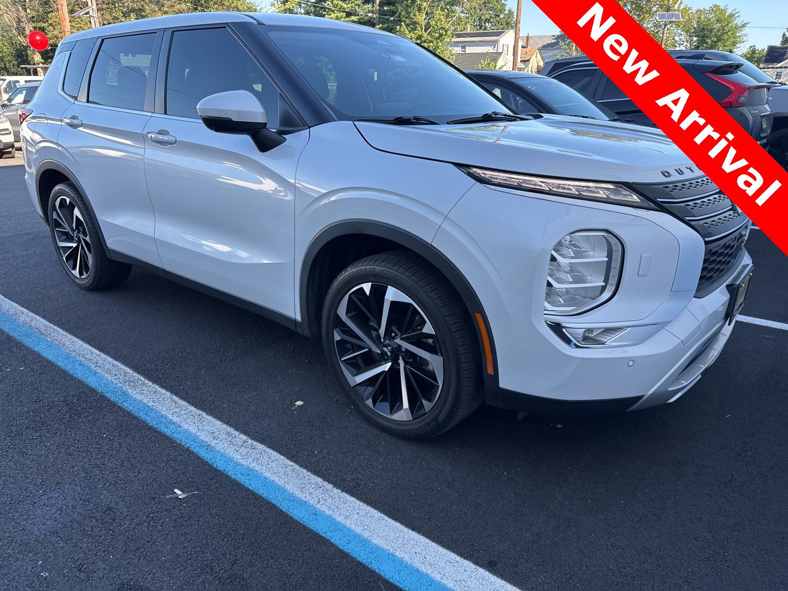 Used 2022 Mitsubishi Outlander SE