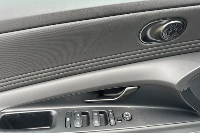 New 2026 Hyundai Elantra Sport image 11