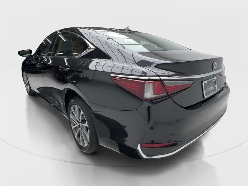Used 2022 Lexus ES 250 w/ Accessory Package AWD/4WD image 10