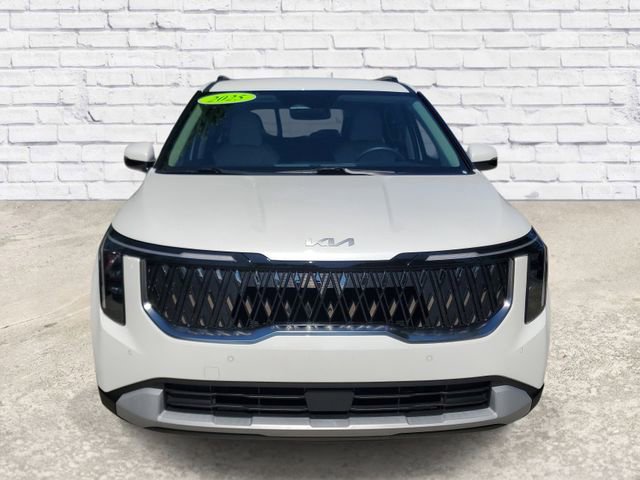 Used 2025 Kia Carnival EX FWD image 6
