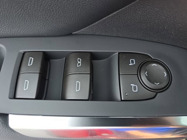 New 2026 Chevrolet Traverse Z71 w/ Enhanced Driving Package AWD/4WD image 31