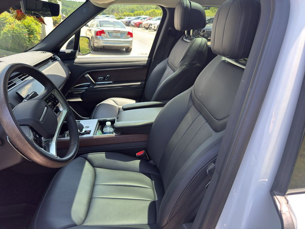 Used 2024 Land Rover Range Rover SE AWD/4WD image 10