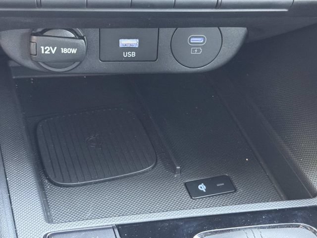 Used 2026 Hyundai Elantra Sport FWD image 28