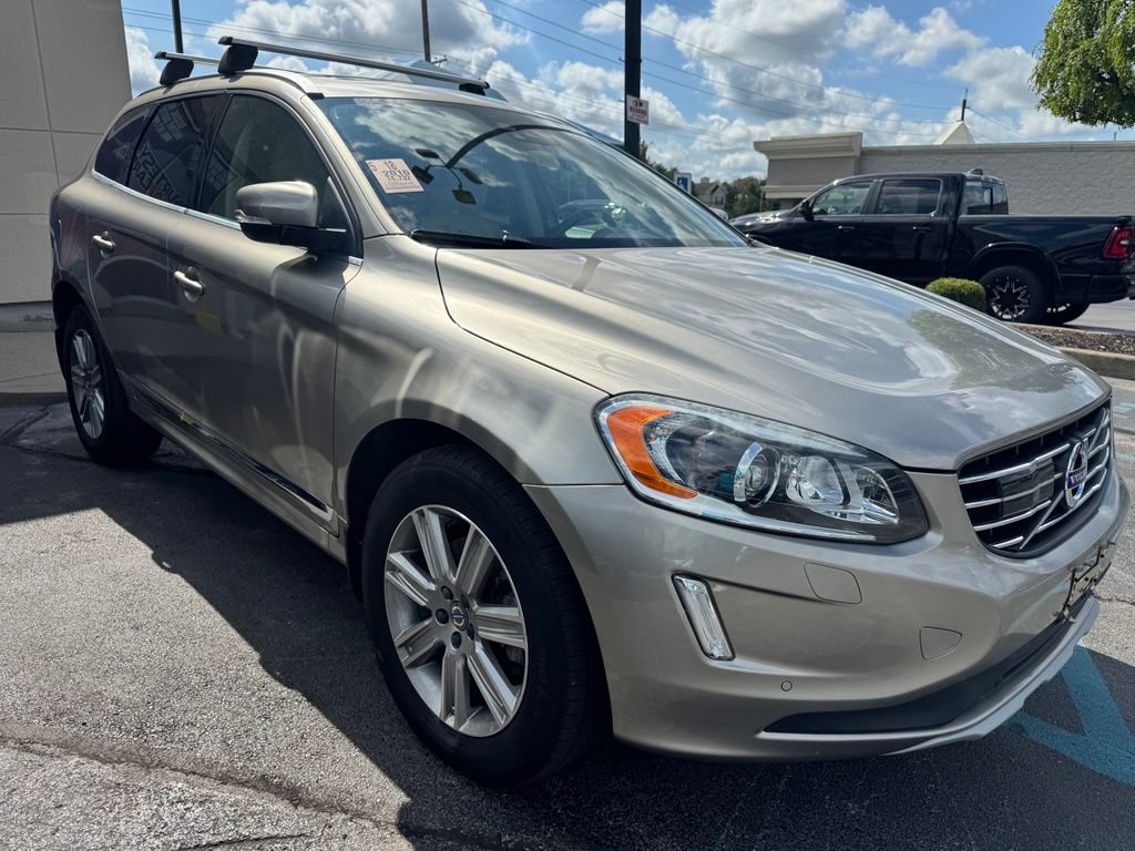 Used 2016 Volvo XC60 T6 Platinum FWD image 6