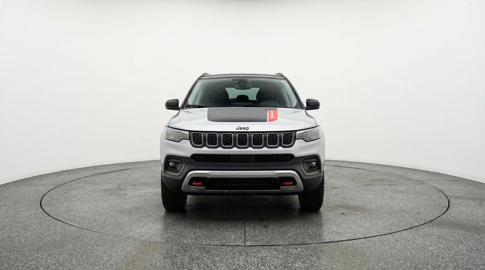Used 2025 Jeep Compass Trailhawk AWD/4WD image 2