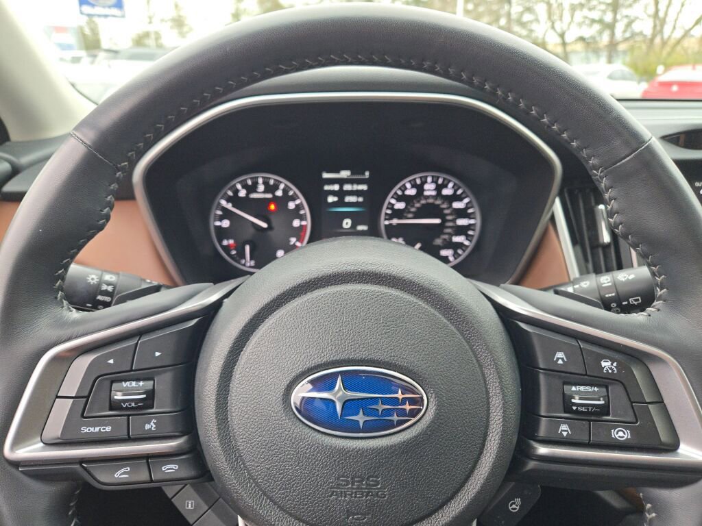 Certified 2021 Subaru Outback Touring w/ Popular Package #2 image 29