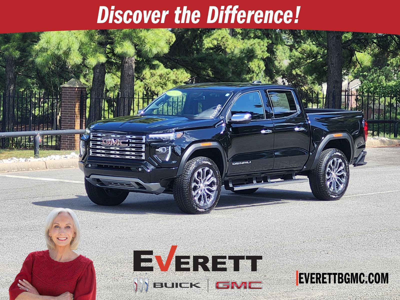 Used 2026 GMC Canyon Denali AWD/4WD image 1
