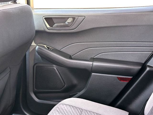 Used 2022 Ford Escape SE image 20