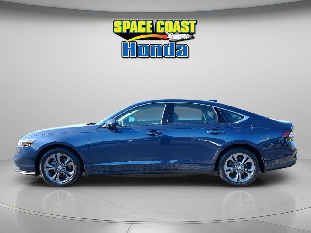 Used 2023 Honda Accord EX image 5