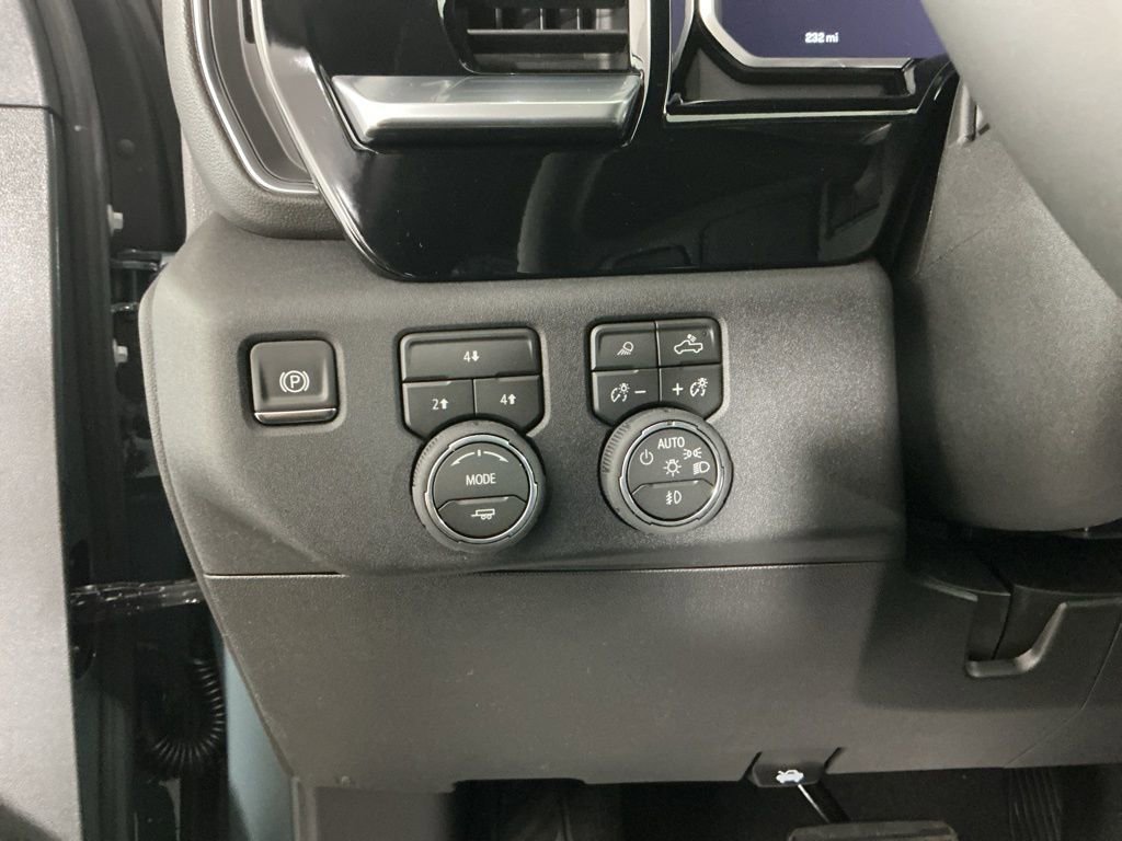 New 2026 Chevrolet Silverado 2500 LT w/ Trail Boss Package image 16