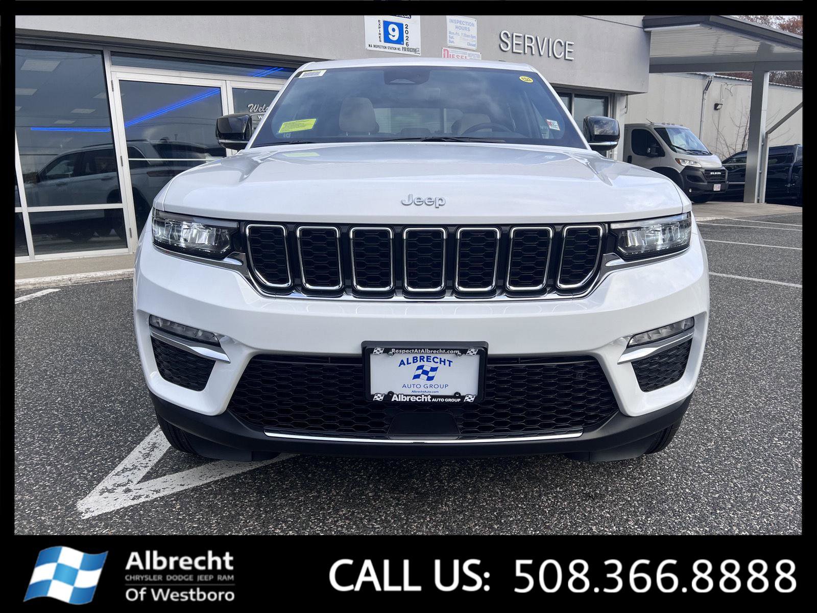 New 2025 Jeep Grand Cherokee Limited image 8