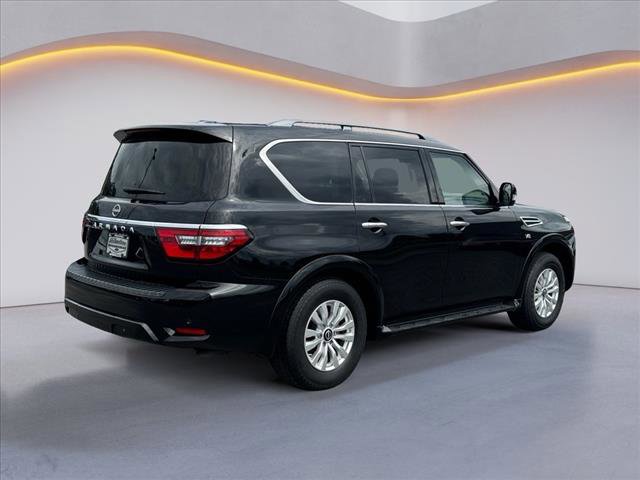 Used 2022 Nissan Armada SV image 4