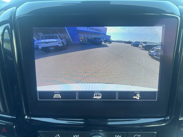 Used 2022 Chevrolet Traverse LT image 25